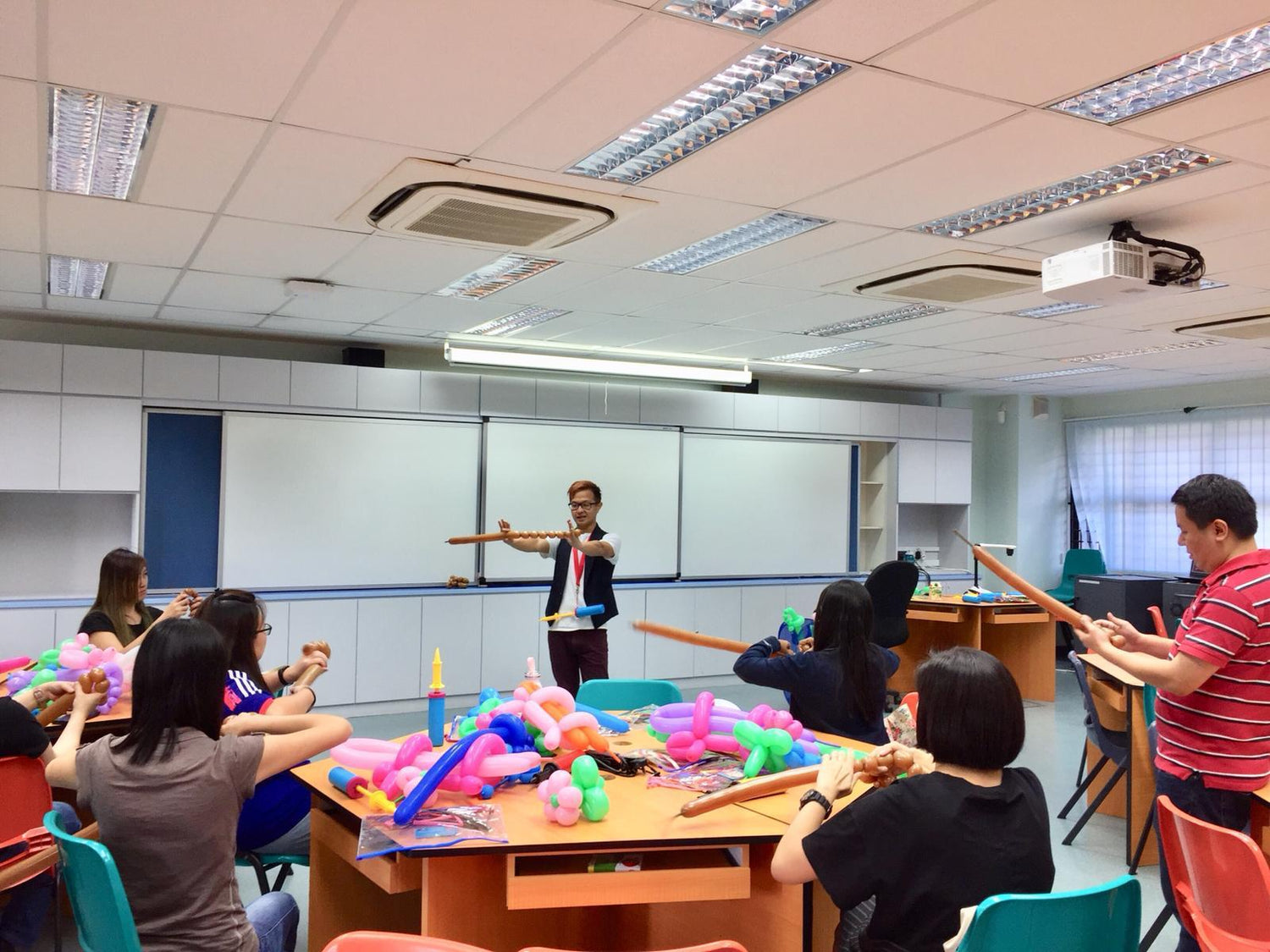 balloon sculpting workshop