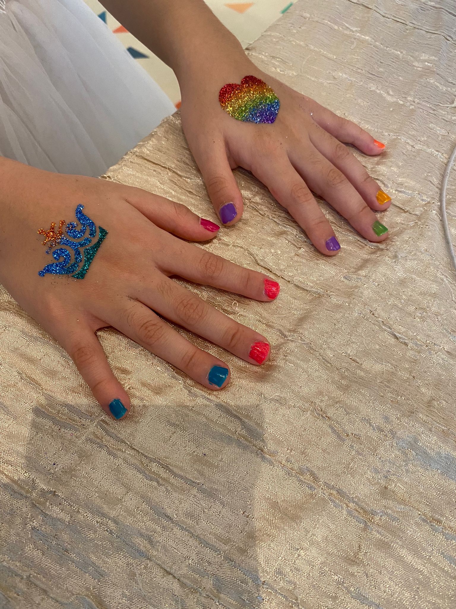 glitter tattoo